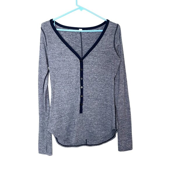 Lululemon Awesoma Henley Heathered Blue Long Sleeve Button V-Neck Top Size 8 - Picture 1 of 7